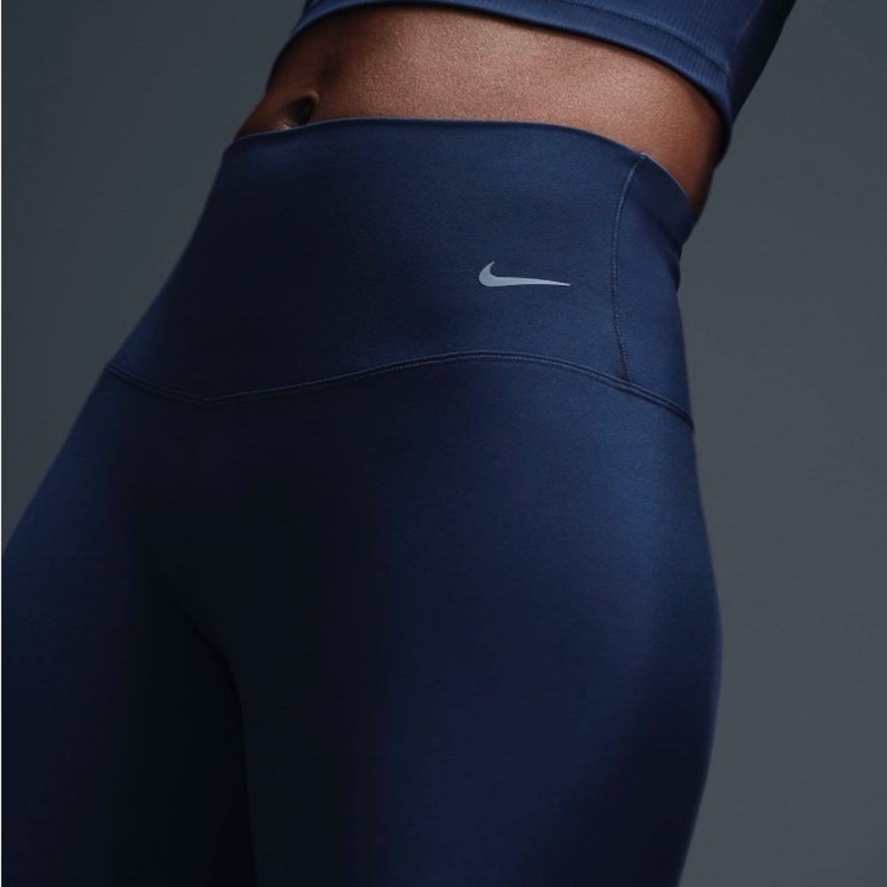 BRAND NEW Nike Zenvy Leggings